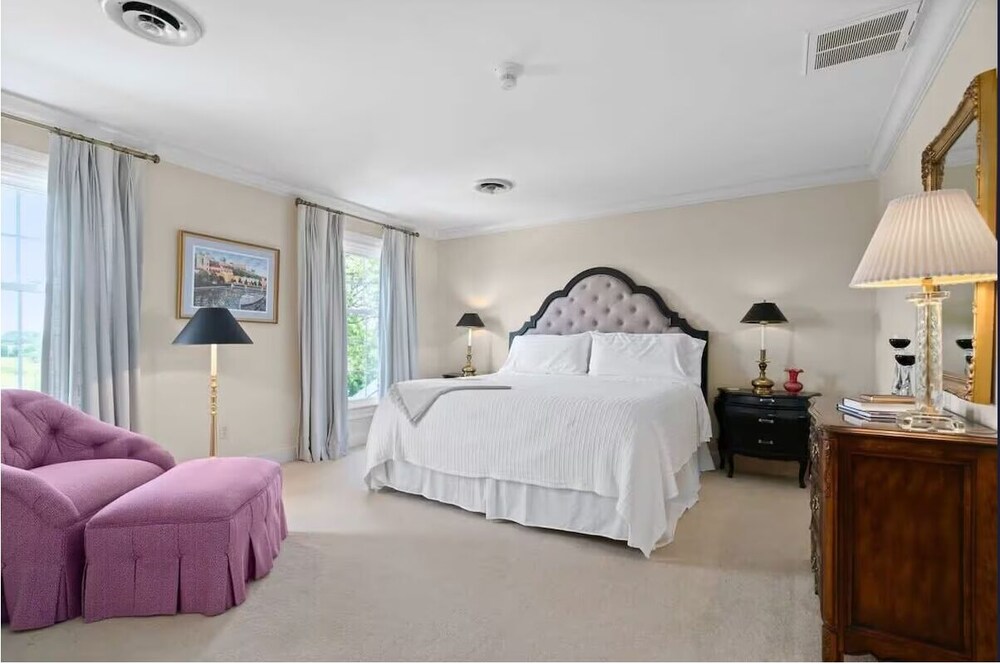 Oak Hill House