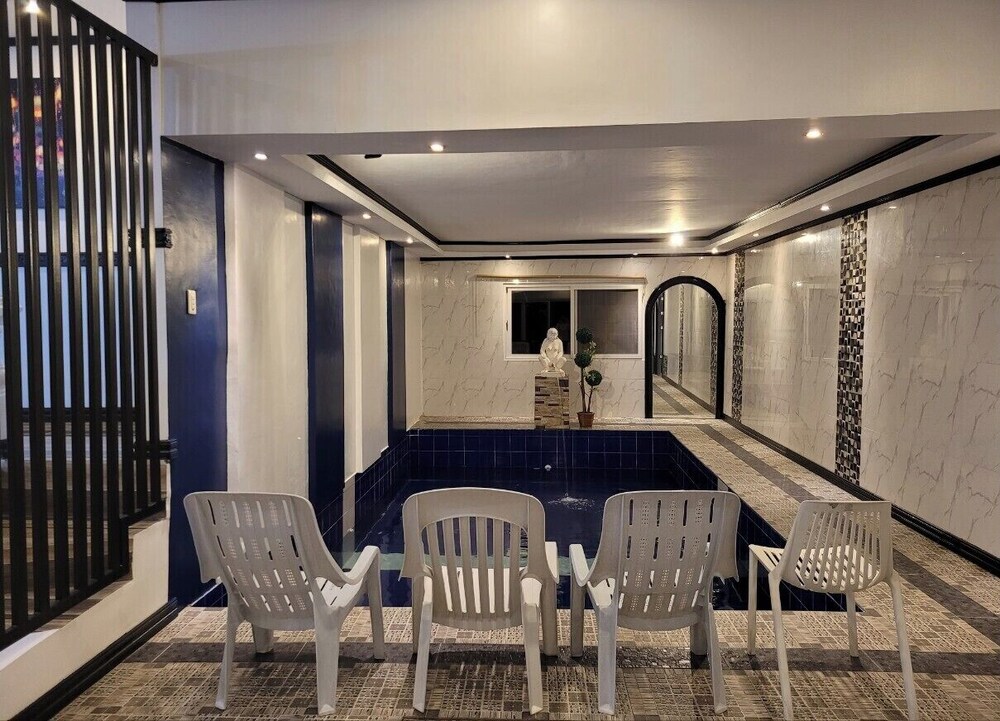Jewelry Resort and Villas Tagaytay
