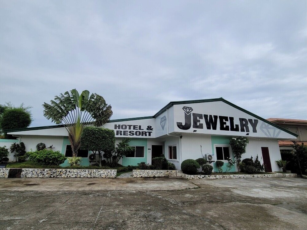 Jewelry Resort and Villas Tagaytay