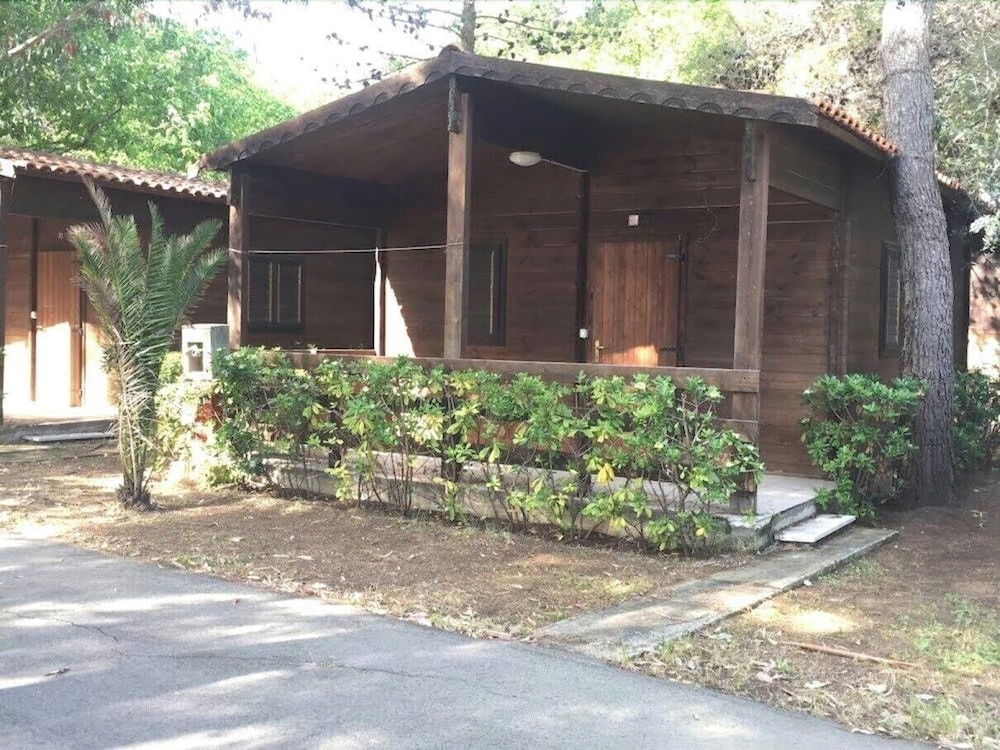 Chalet Viola Beach Village