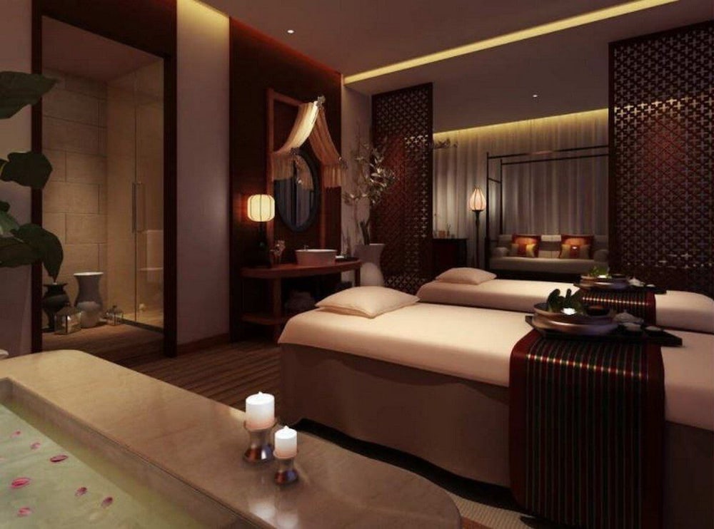 Staycation Sky Suites