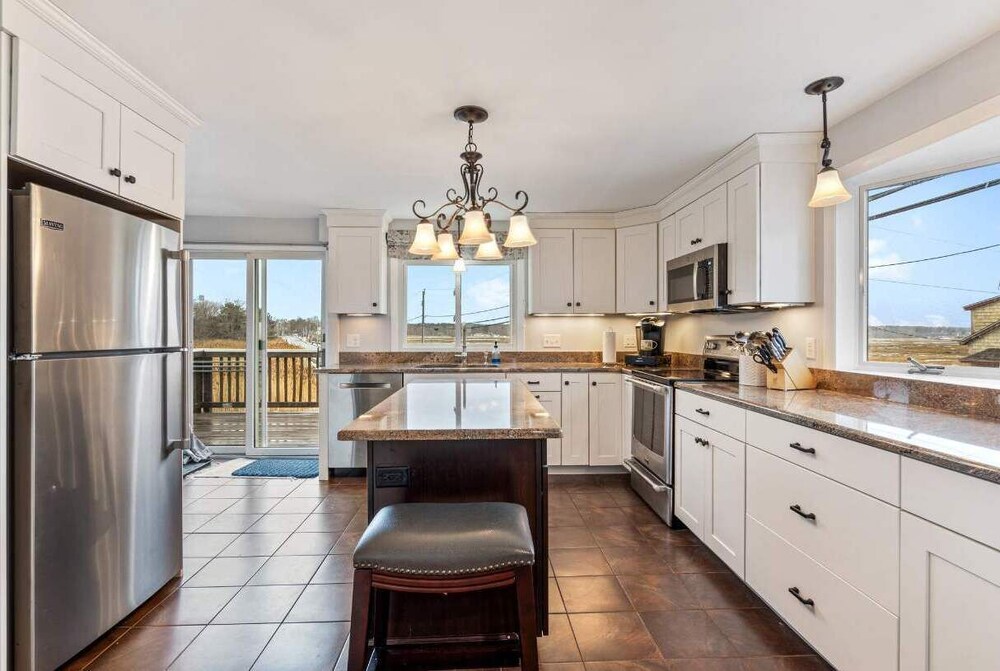 Oceanfront Front Porch Back Deck Kitchen
