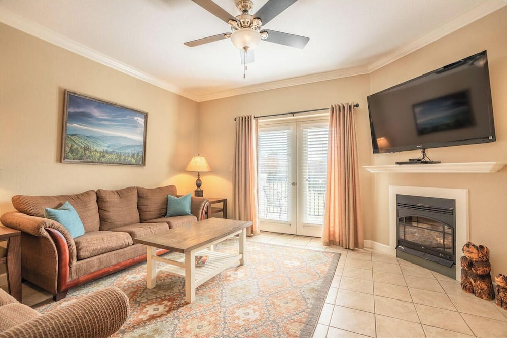 Mountain View Condo 3307