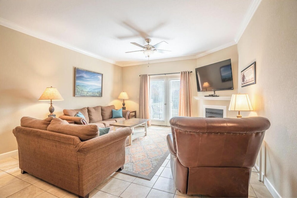 Mountain View Condo 3307
