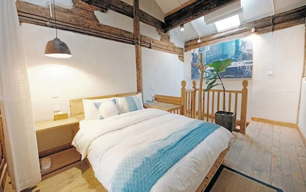 Jia Kedi Ancient House Cultural Homestay