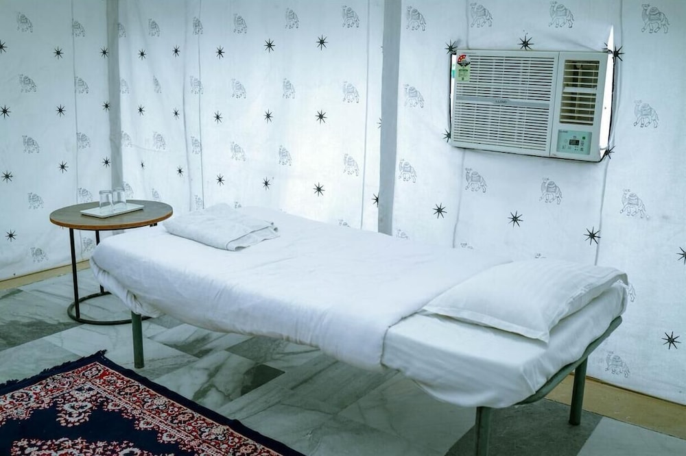 barna dersert camp jaisalmer