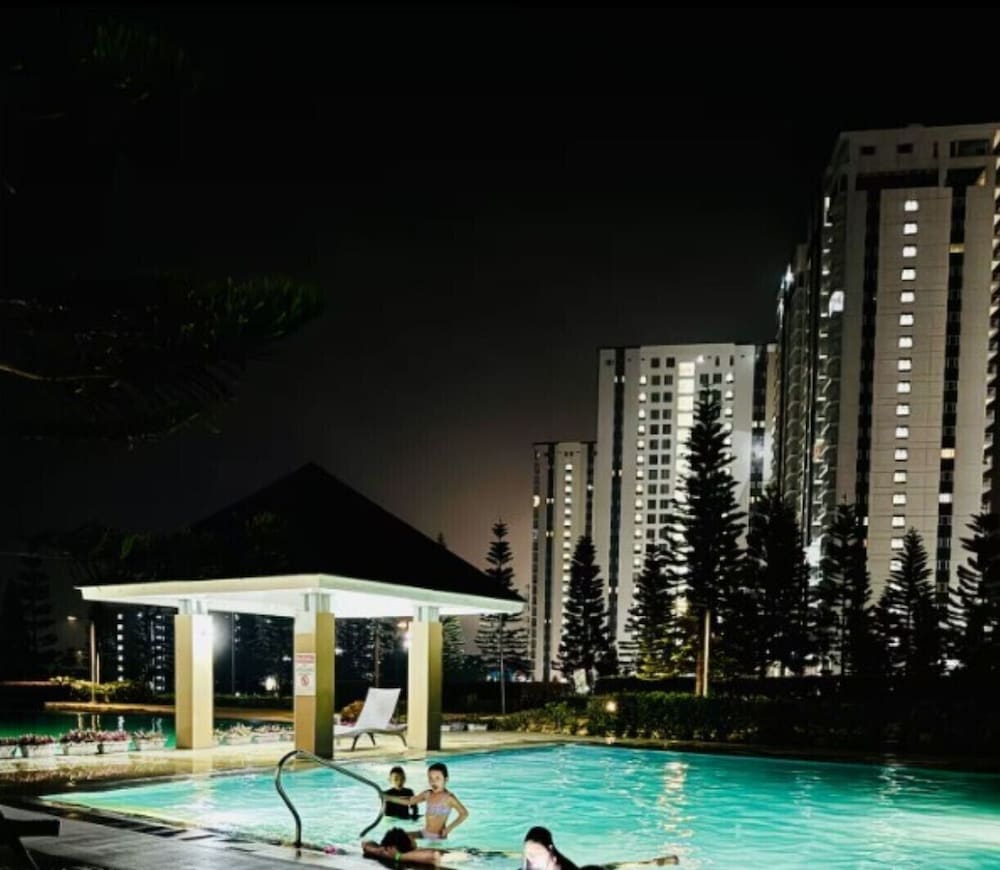 Need Place To Stay In TAGAYTAY. Book Now