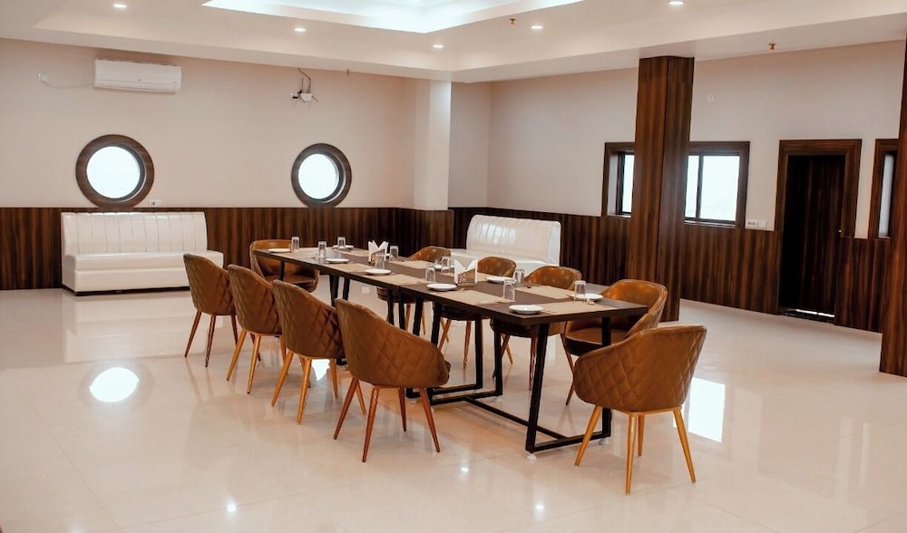 Hotel Teesta Stay, Rampurhat