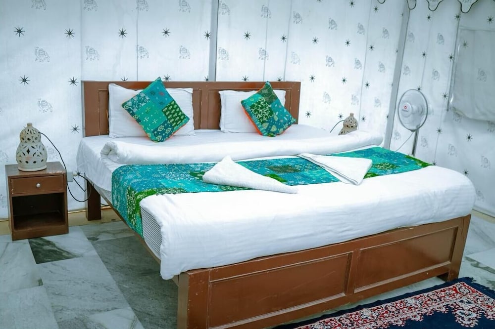 barna dersert camp jaisalmer