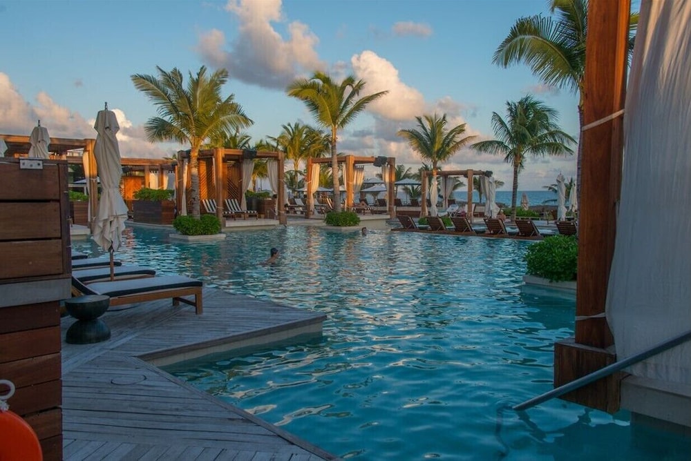 2BDMaster Grand Luxxe Villa Riviera Maya