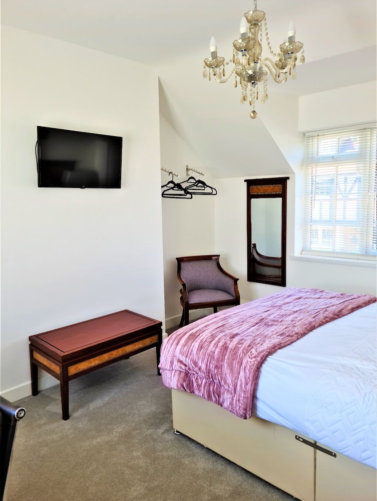 Ramsgate Vacations - White Stag Lodge - Property Image 21