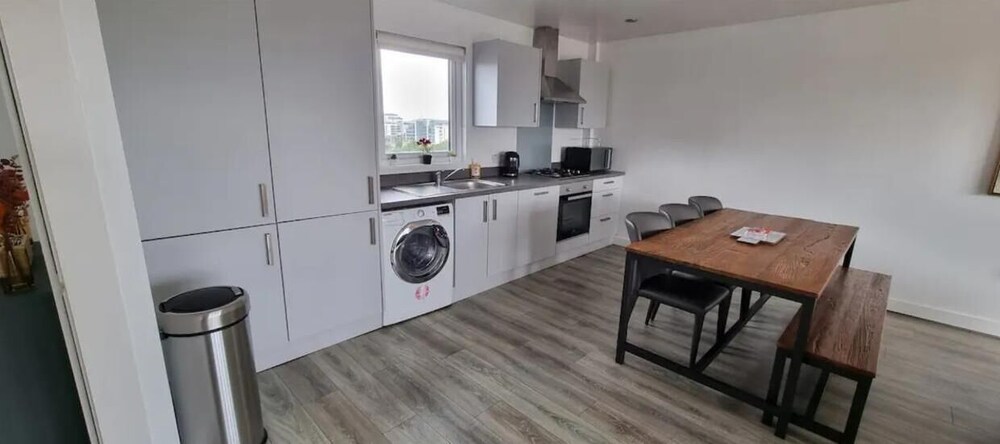 Central Belfast Apartments: Sandford view 4