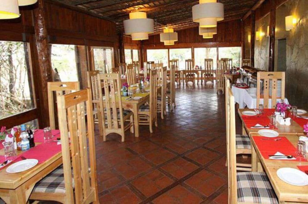 Maralal Safari Lodge view 4