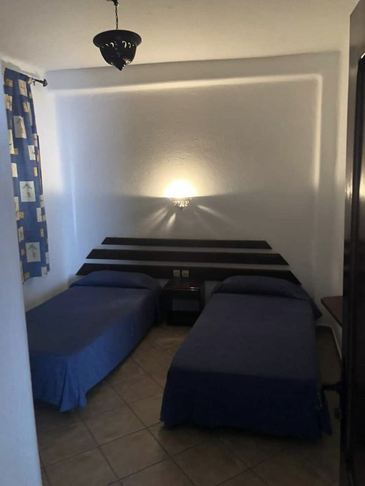 Inviting 2 Rooms Apartment in Route Marina Smir view 4