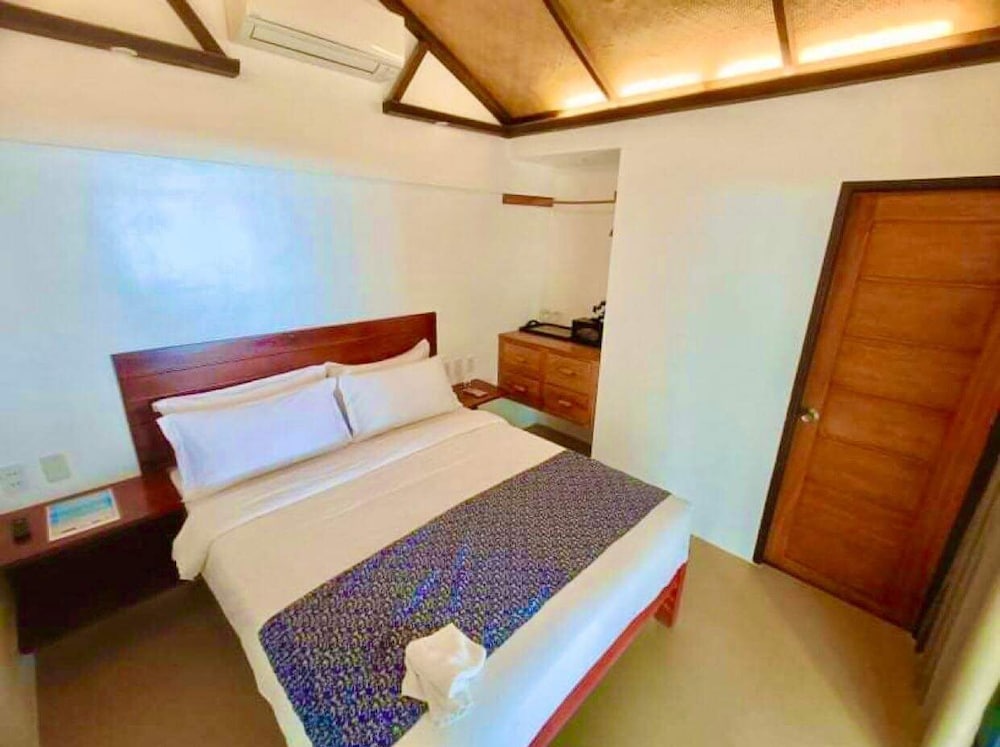 Dianao Beach Club and Resort