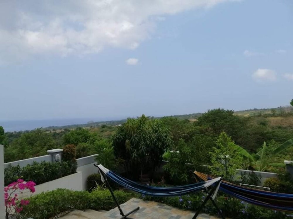 Villa - Sleeps 10 - Communal Pool - Parking view 4