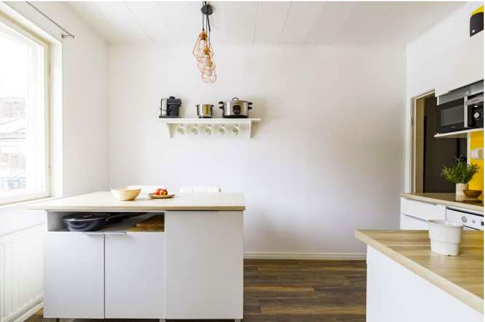 Lovely 1Br Apt. in Calm Neighbourhood