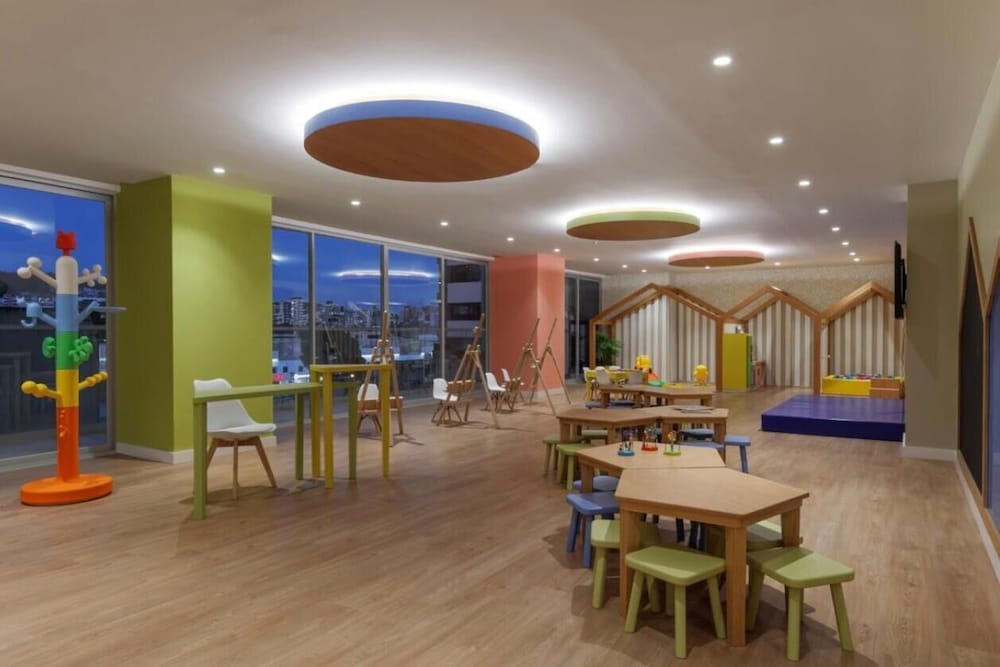 Edificio One by Host Ecuador