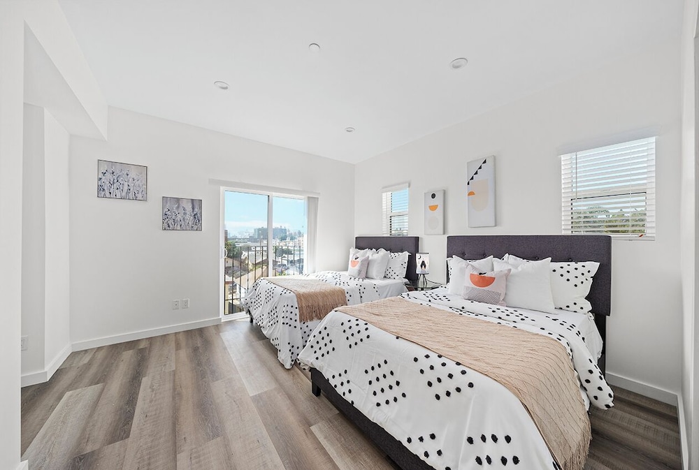 Comfort Suite Los Angeles