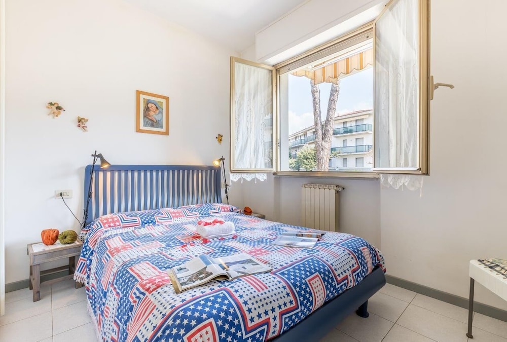 Mare 7 250m From Sea view 2