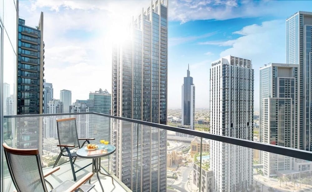 30th Floor Near Burj Khailfa Dubai Mal