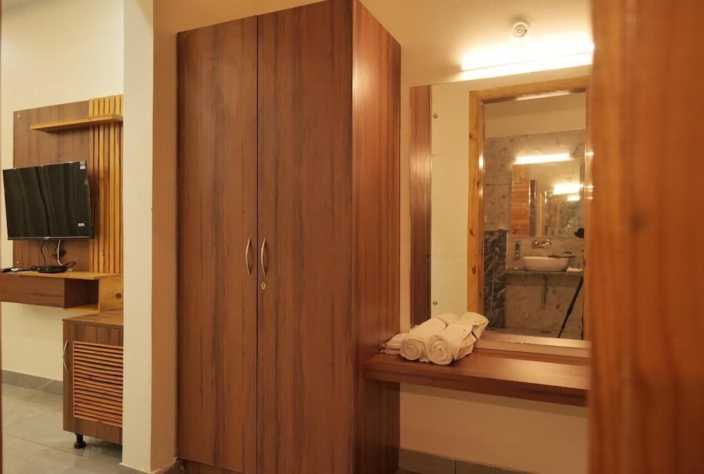 Sk Premium Park Gurgaon