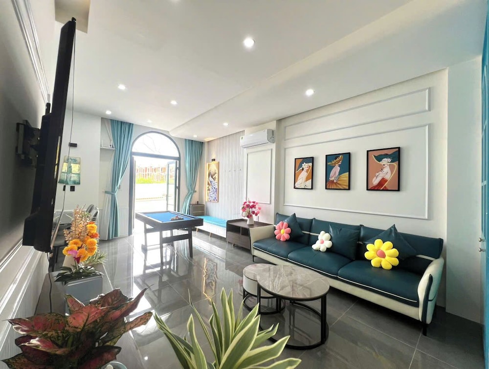 Hưng Hà Villa