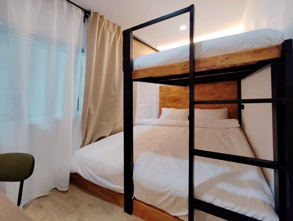 The Motuga Hostel Bangkok