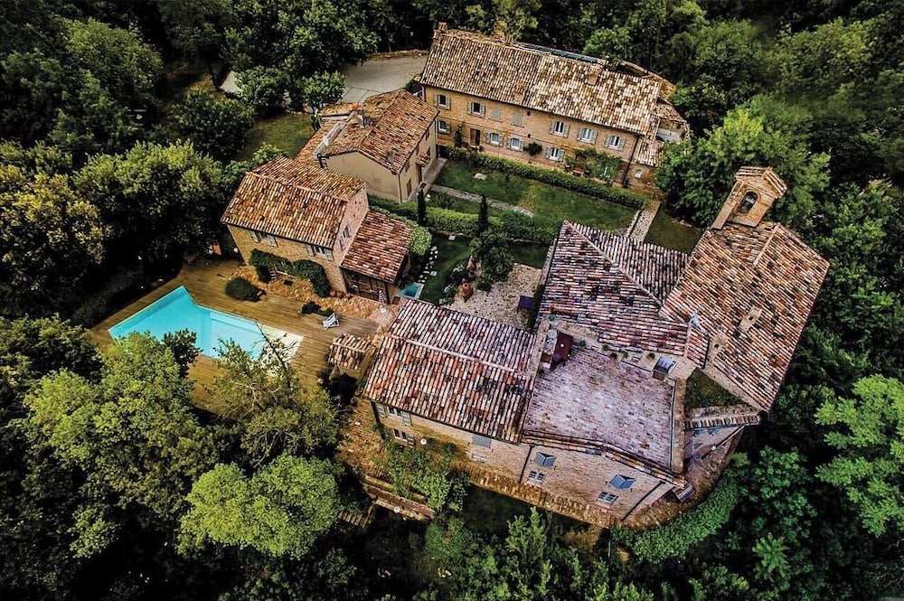 Castello di Granarola Relais – Adults Friendly