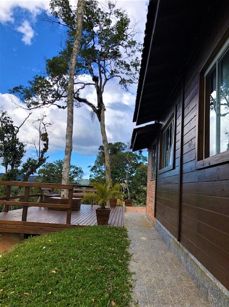 Recanto dos Pássaros na Serra em Rancho Queimado com Piscina Aquecida