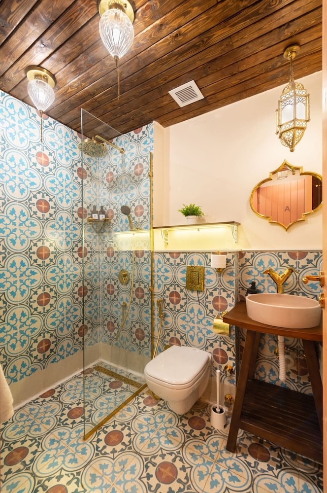The Majestic Marrakesh Studio @ Cairo's Downtown
