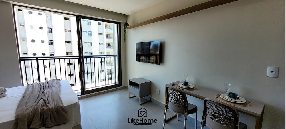 Simple Smart - LikeHome Hospedagens