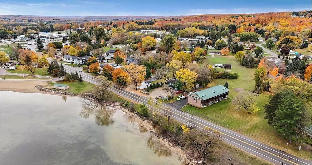 South Arm Retreats