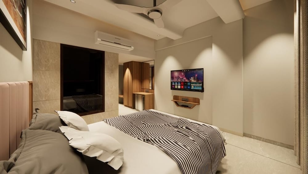 Hotel Status Inn