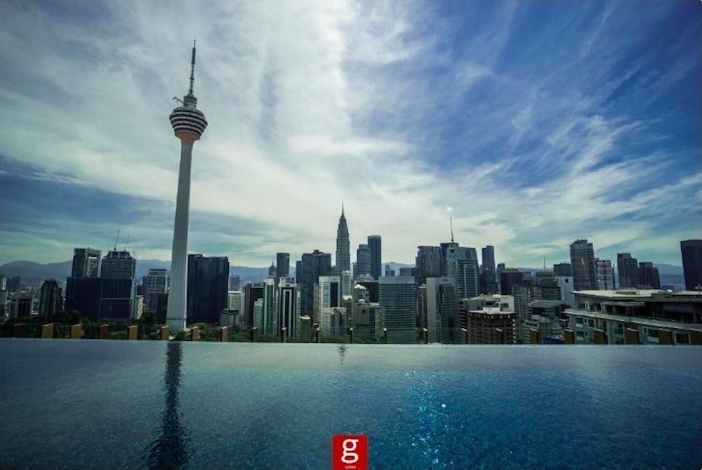 Ceylonz Suites KLCC by Mana-Mana
