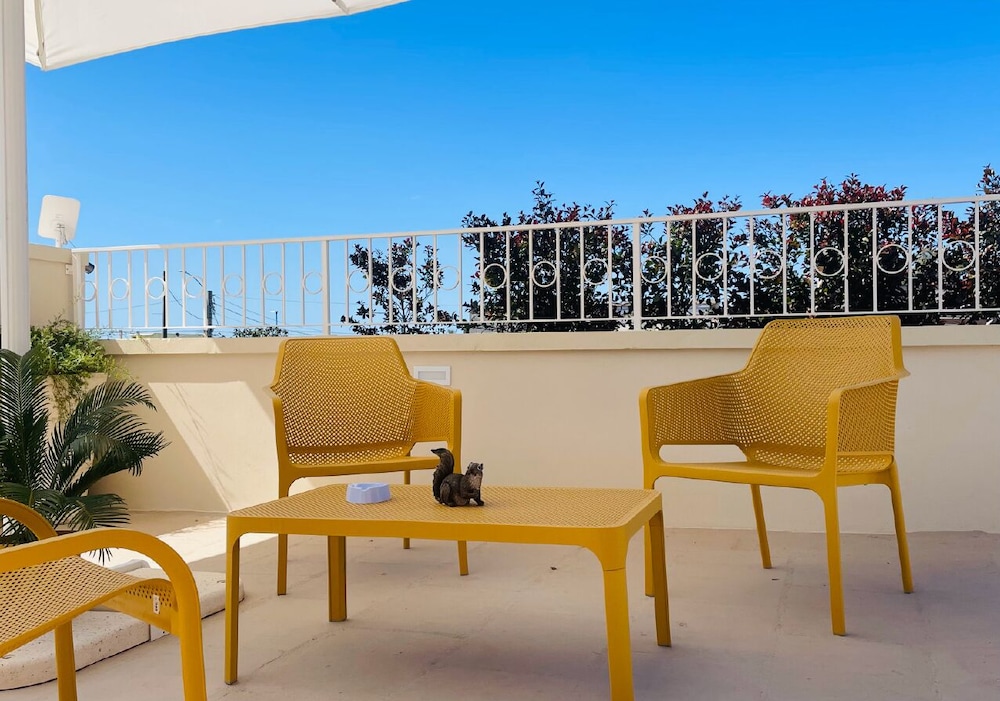 La Collina di Montegrappa - Suites with Heated Private Pool - Suites with Shared Pool