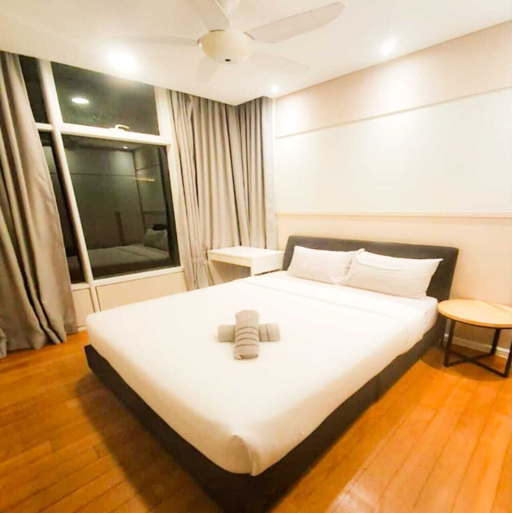 Vortex klcc apartment by comfort