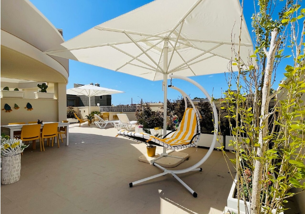 La Collina di Montegrappa - Suites with Heated Private Pool - Suites with Shared Pool