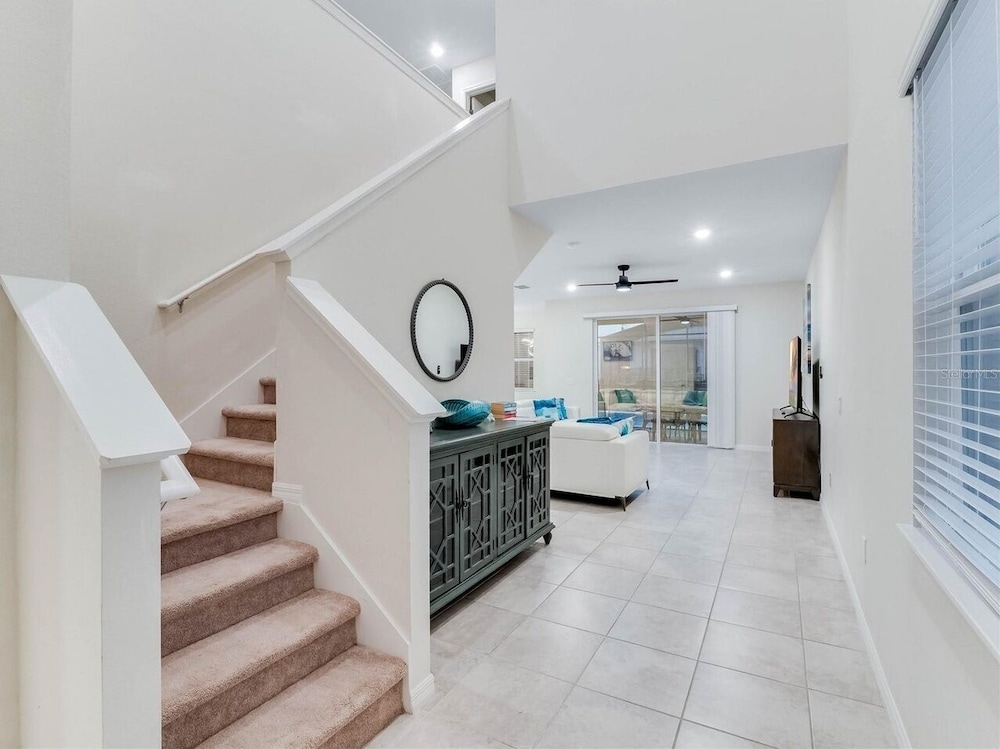 5 Bed Bliss at Solterra by Shine Villas 121 view 3