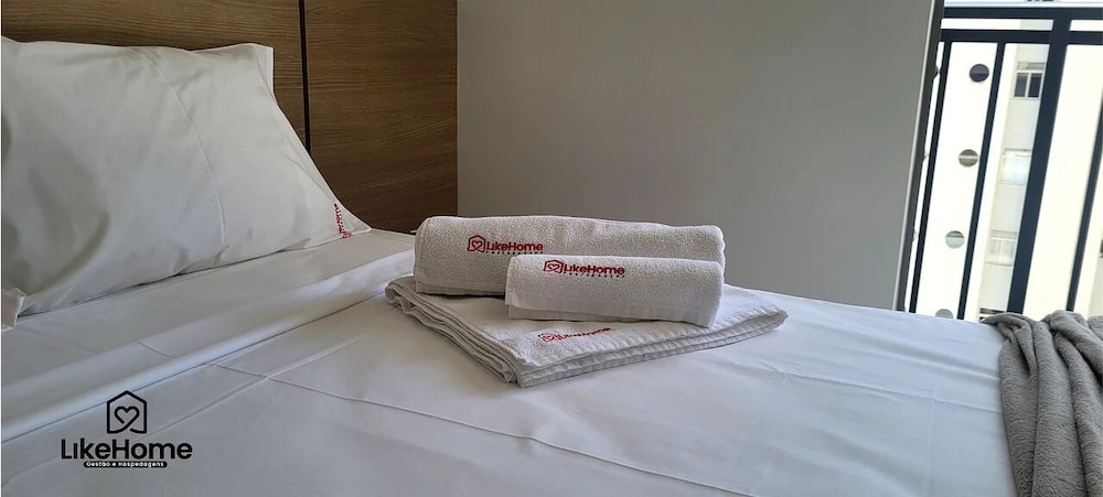 Simple Smart - LikeHome Hospedagens