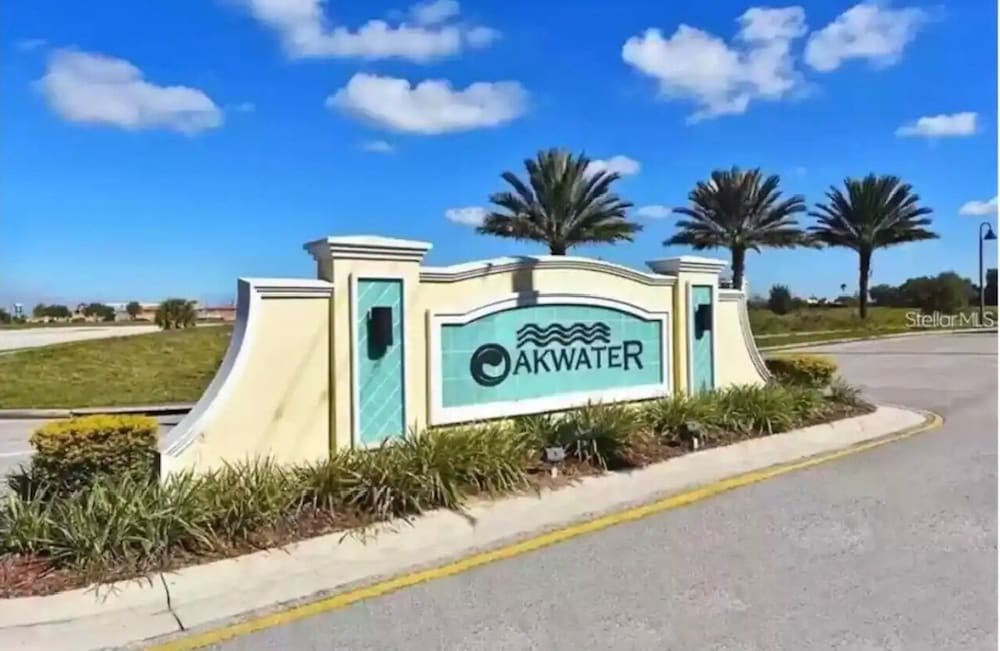 Brand New Disney Themed Oasis 2br Near Parks 2 Bedroom Townhouse by RedAwning view 5