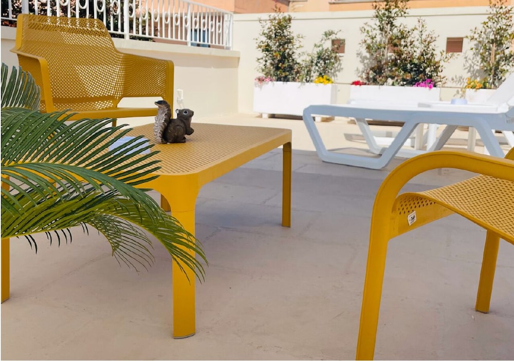 La Collina di Montegrappa - Suites with Heated Private Pool - Suites with Shared Pool
