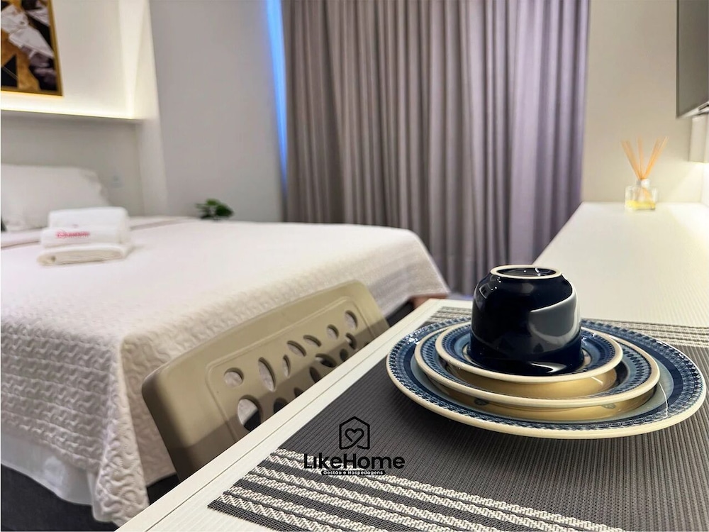 Simple Smart - LikeHome Hospedagens