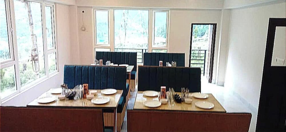FLORET RESORT LACHUNG