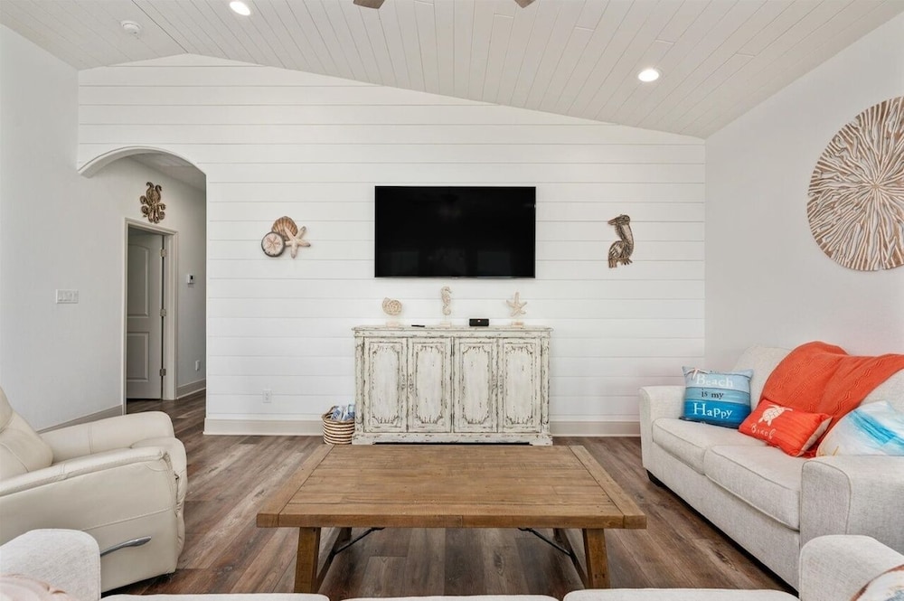 Breeze Easy 3 Bedroom Home