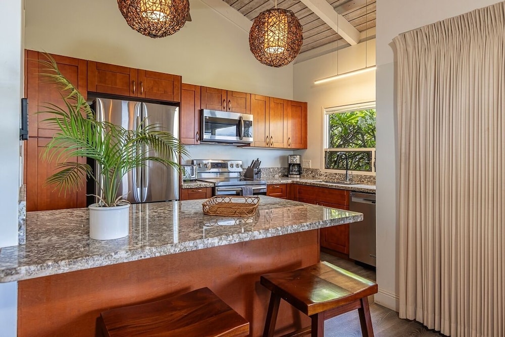 Wailea Ekolu 1608 1 Bedroom Condo