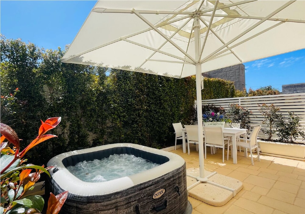 La Collina di Montegrappa - Suites with Heated Private Pool - Suites with Shared Pool