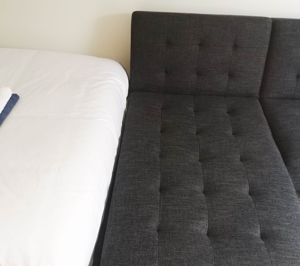 1 Double and 1 sofa bed Garden Chalet B