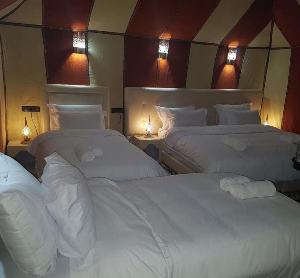 Merzouga white camp