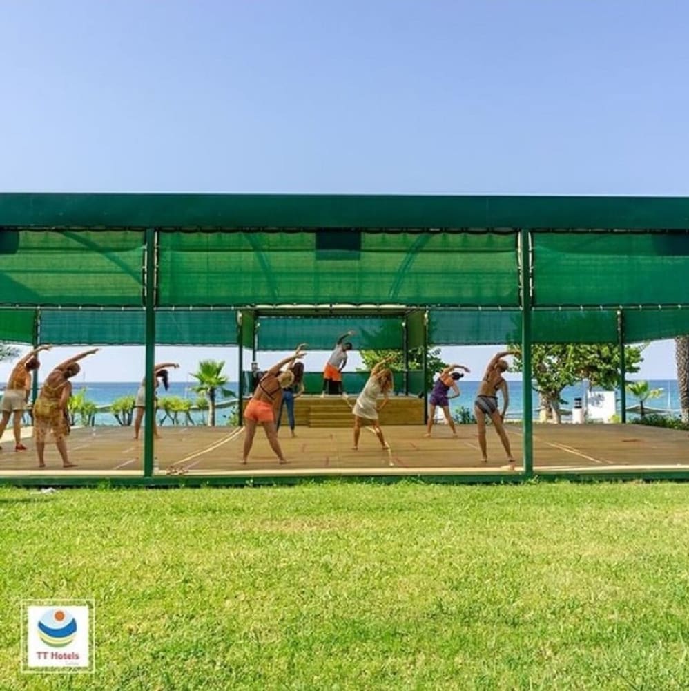 AQI Pegasos Resort
